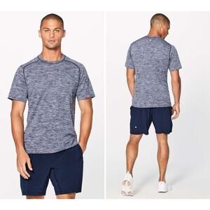Lululemon Metal Vent Tech *Surge Short Sleeve Size XL Deep Navy White